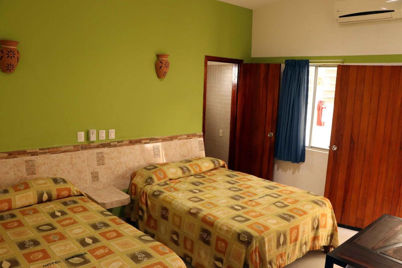 Hotel Quinta Santa Elena Palenque Buitenkant foto